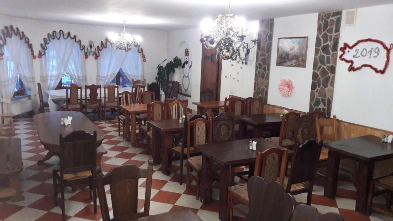 Легенда Карпат 부코벨 외부 사진